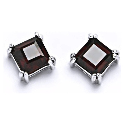 Čištín přírodní granát NŠ 1258