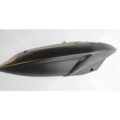 Pravý podsedlový plast Aprilia SR