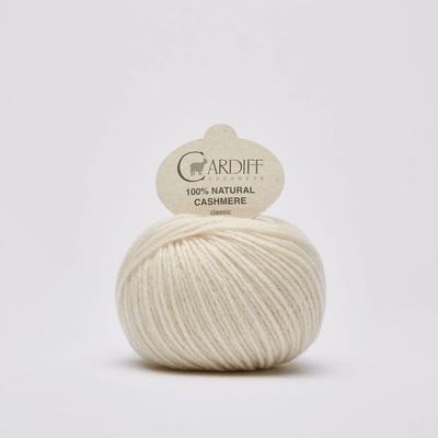 CASHMERE CLASSIC Cardiff Cashmere Farby CASHMERE: 599 smotanová (nefarbená)