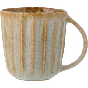 Bloomingville Бежова глинена чаша за лате 350 ml Fleur - Bloomingville (82068005)