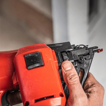 Image 1 of Milwaukee M18 FN16GA-0X FUEL (4933478094)