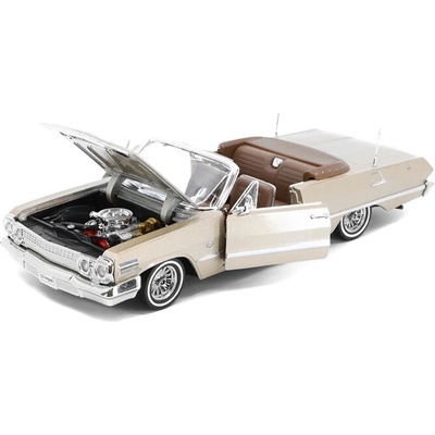 Welly Chevrolet Impala 1963 zlatá 1:24