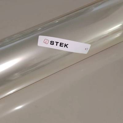 Priesvitná ochranná fólia na čelné okno 1.22x1m STEK DYNOtop