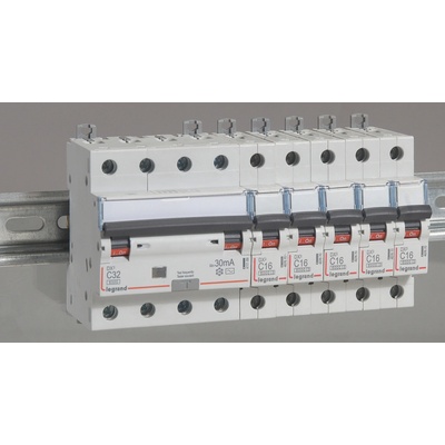 Legrand DX3 C32/30mA/4p/AC 411189