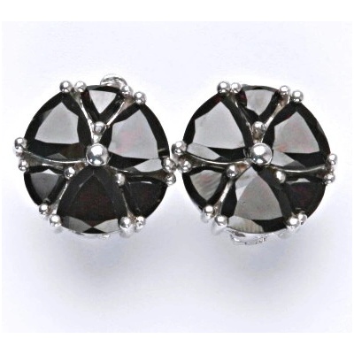 Čištín přírodní granát s granáty 4468