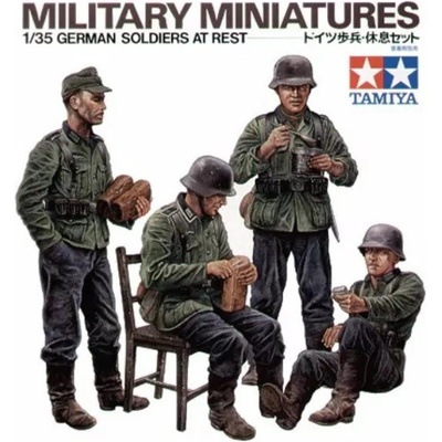 Tamiya German Soldiers at Rest WWII 1:35
