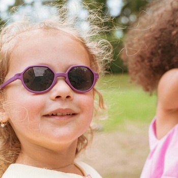 Ki ET LA : Слънчеви очила Oozz 2-4 години Cherry (OO3SUNCHERRY)