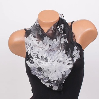 Image 1 of Фино дамско фишу в черно с бели цветя