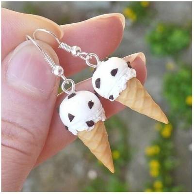 CircusMind Sladké náušnice Fimo zmrzliny stracciatella S1180