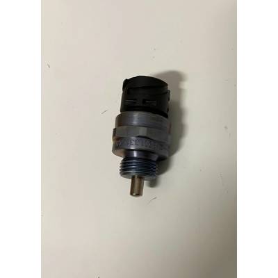 Čidlo zpátečky ZF (PTO atd.), 0501331660