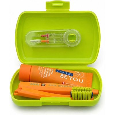 Curaprox Travel set zelený 2 ks zubních kartáčků + zubní pasta 10 ml dárková sada
