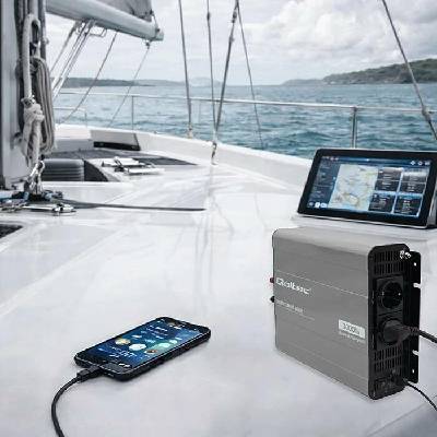 Qoltec 52683 MS Wave 12V/230V 1500/3000W USB