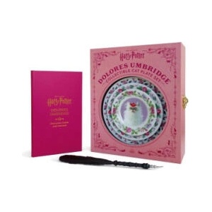 Harry Potter: Dolores Umbridge Collectible Cat Plates Set (ISBN: 9780762485567)