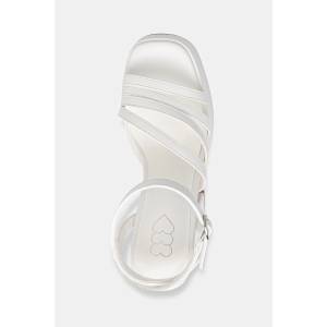 Koi Footwear сандали с дебел ток (DBP55)