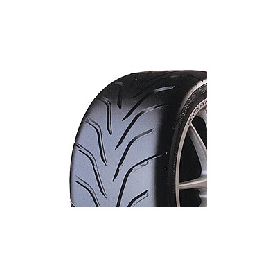 Toyo Proxes R888 275/40 R18 99W