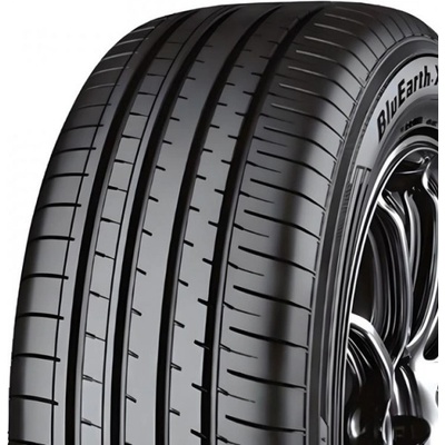 Yokohama AE61 225/50 R18 95V