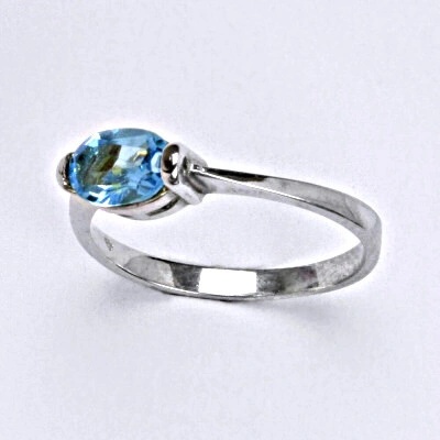 Čištín Stříbrný s přírodním kamenem topaz VR 115