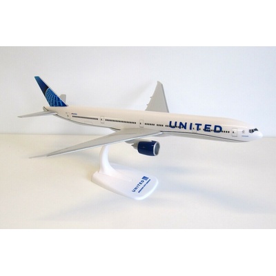 PPC Holland Boeing 777-300ER United Airlines 2019s Colors Snap-Fit 1:200