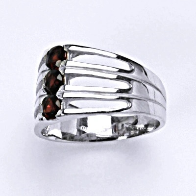 Čištín Stříbrný s přírodními granáty T 1365