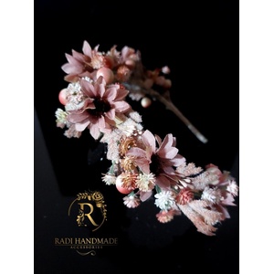 Radi handmade Дизайнерска диадема с розови маргаритки (579)
