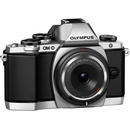 Digitální fotoaparáty Olympus OM-D E-M10