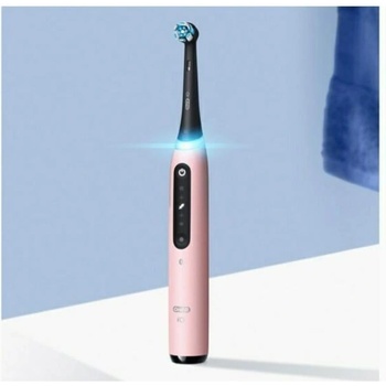 Image 1 of Oral-B iO Series 5 pink