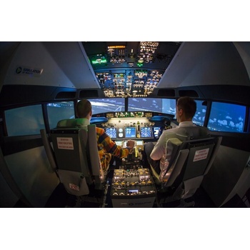 Pilotování simulátoru Boeing 737 jako dárek Praha