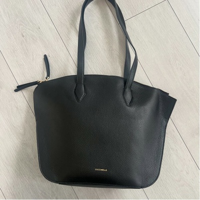 Coccinelle shopper kabelka čierna