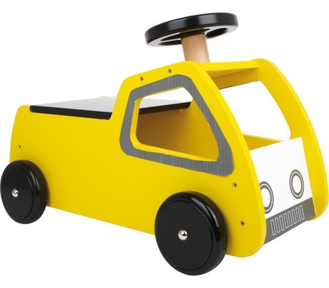 Small Foot auto Tom