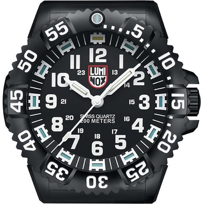 Luminox BIG.40