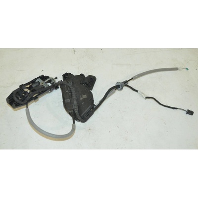 zámek dveří pravý přední VAG 5TC837016 5TC837016B