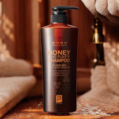 Daeng Gi Meo Ri Honey Therapy Shampoo 500 ml