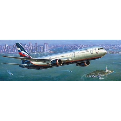 Zvezda CIVIL AIRLINER Boeing 767 300 1:144