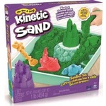 Spin Master Kinetic Sand Sandbox Set, 1lb Green Play Sand, Sandbox Storage, 4 Molds and Tools, Sensory Toys for Kids Ages 3+