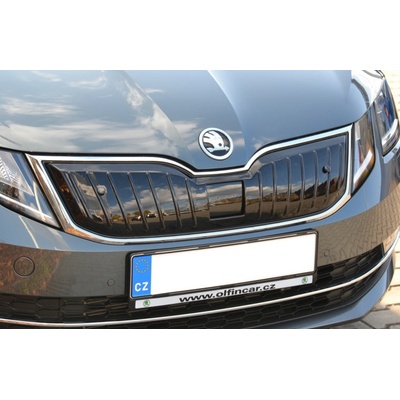 ŠKODA OCTAVIA III facelift-ZIMNÍ CLONA PŘEDNÍ MASKY KI-R - GLOSSY BLACK - horní O3F-FGCVR-GLS