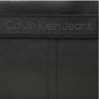 Calvin Klein brašna Jeans Ultralight Camera Bag22 Pu K50K510402 BDS