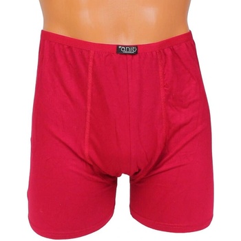 Мъжки боксер в червено