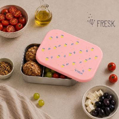 Fresk : Кутия за храна със силиконов капак - Summer fruit (FR-FD600-55)