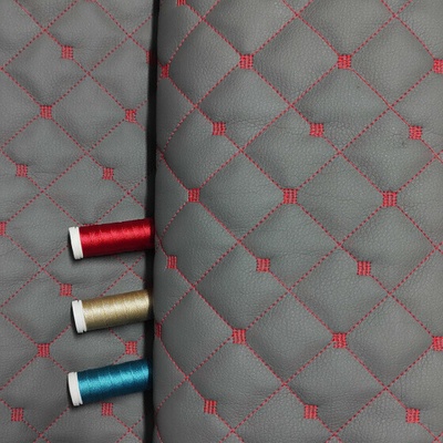 Ekokůže prošívaná MIX 3x3 cm barva Šedo-Červená 1,45 m x 0,5 m