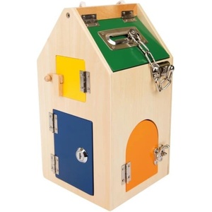Legler Small Foot Моторна къща със заключалки (LE4432)