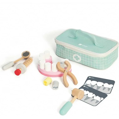 Classic World Детски дървен комплект - Малкия зъболекар (cw50556)