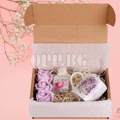 Подаръчен комплект с чаша, вечни рози и магическа свещ с послание