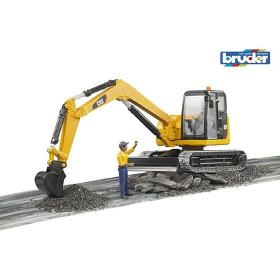 Bruder 2466 Pásový minibagr CATERPILLAR s figurkou – Zboží Dáma