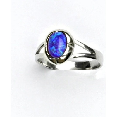 Čištín Zlatý prsten bílé i žluté zlato fialový syntetický opál T 1374