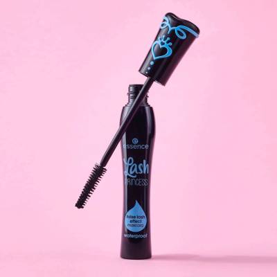 Essence Lash Princess False Lash Effect řasenka Black 12 ml