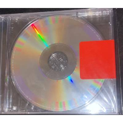 Kanye West - Yeezus (91a23552-d1a2-40a6-a1c2-c08ac8e6e0a9)