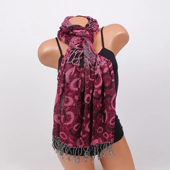 Image 1 of Дамски шал в розово с флорални мотиви и орнаменти