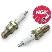 Zapalovací svíčka NGK CR9EK 4548