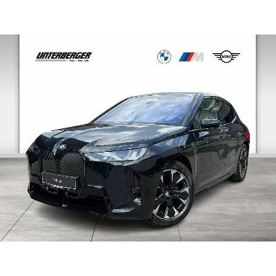 BMW iX xDrive M Sport 300 kW