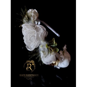 Radi handmade Официална диадема за момиче с бели цвята, зелени пера и хортензии (698)